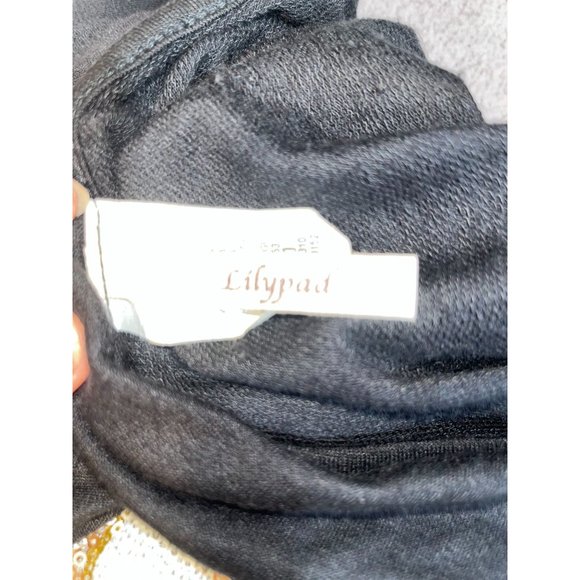 Black Long Sleeve Top with Aztec Sequence Design Lilypad Size S (Plus Size) - Picture 4 of 9